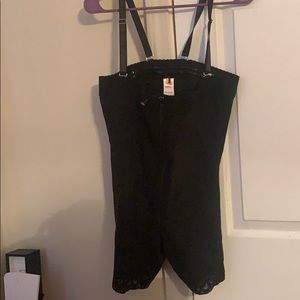 New faja only tried on and bought...size 4xl